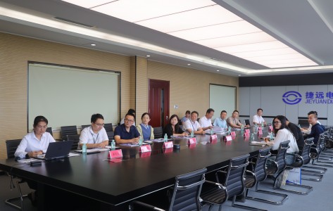 山东省电力科协一行赴山东捷远电气开展电力能源技术对接