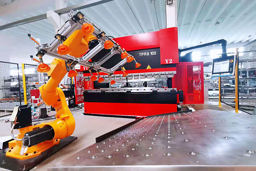 全自动机器人折弯设备